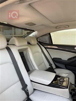 Kia Cadenza